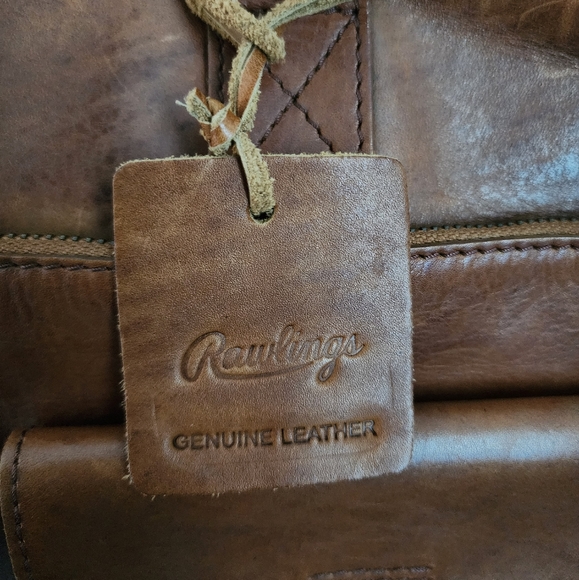 Rawlings Bags Rawlings Cognoc Leather Messenger Bag Poshmark